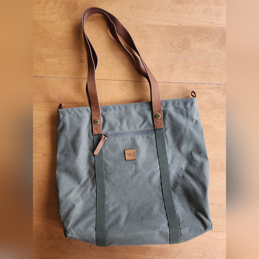 MEC Canvas Tote Bag